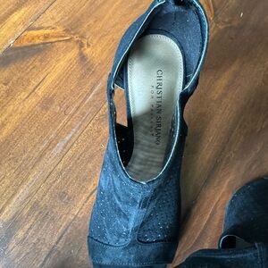 Black peep toe heels